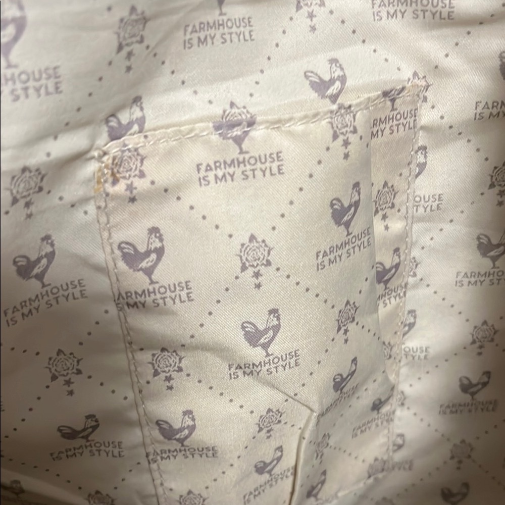 NWOT Farmhouse is my Style Plaid Tote Bag with Black Straps - Picture 2 of 10